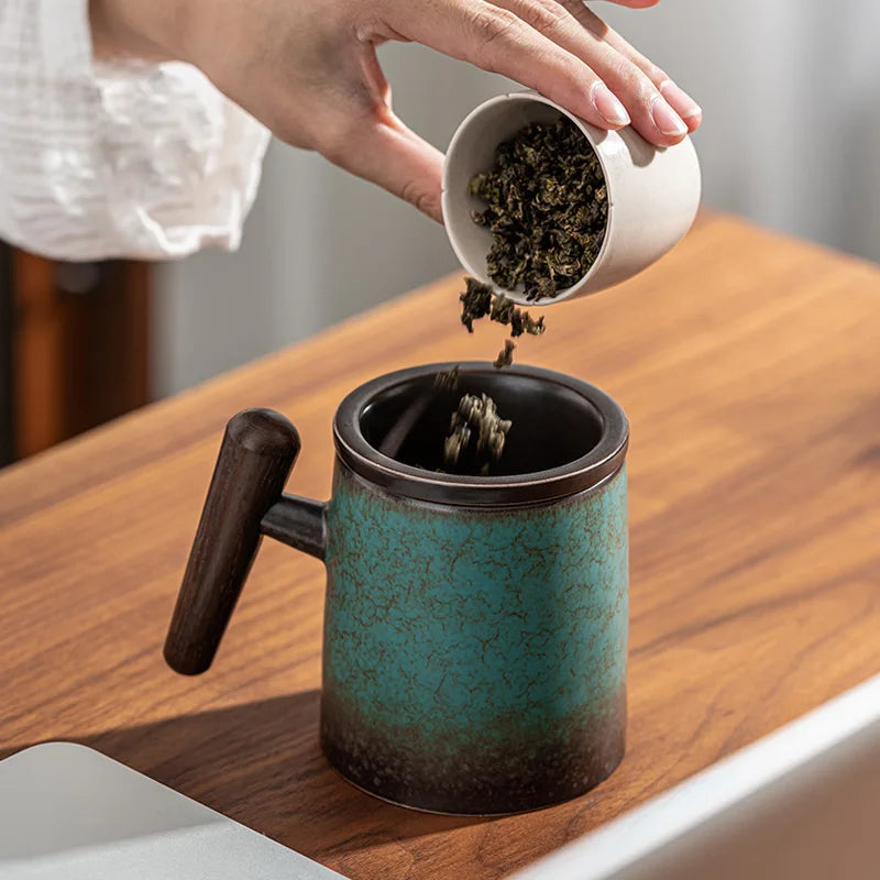 Caneca de Chá em Cerâmica com Tampa e Infusor | Filtro Incluído