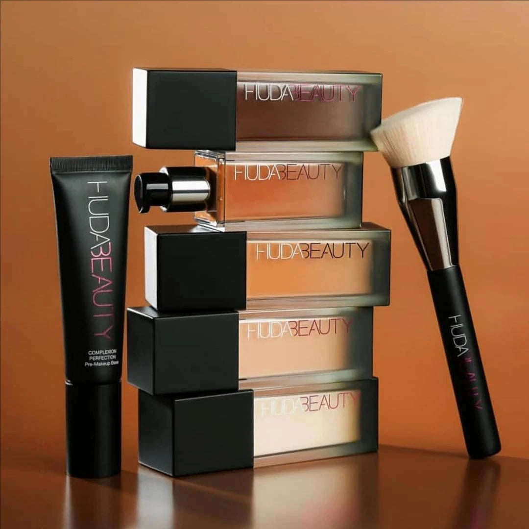 Base Líquida Huda Beauty Matte | Cobertura Total e Longa Duração