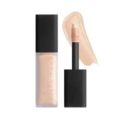 Base Líquida Huda Beauty Matte | Cobertura Total e Longa Duração