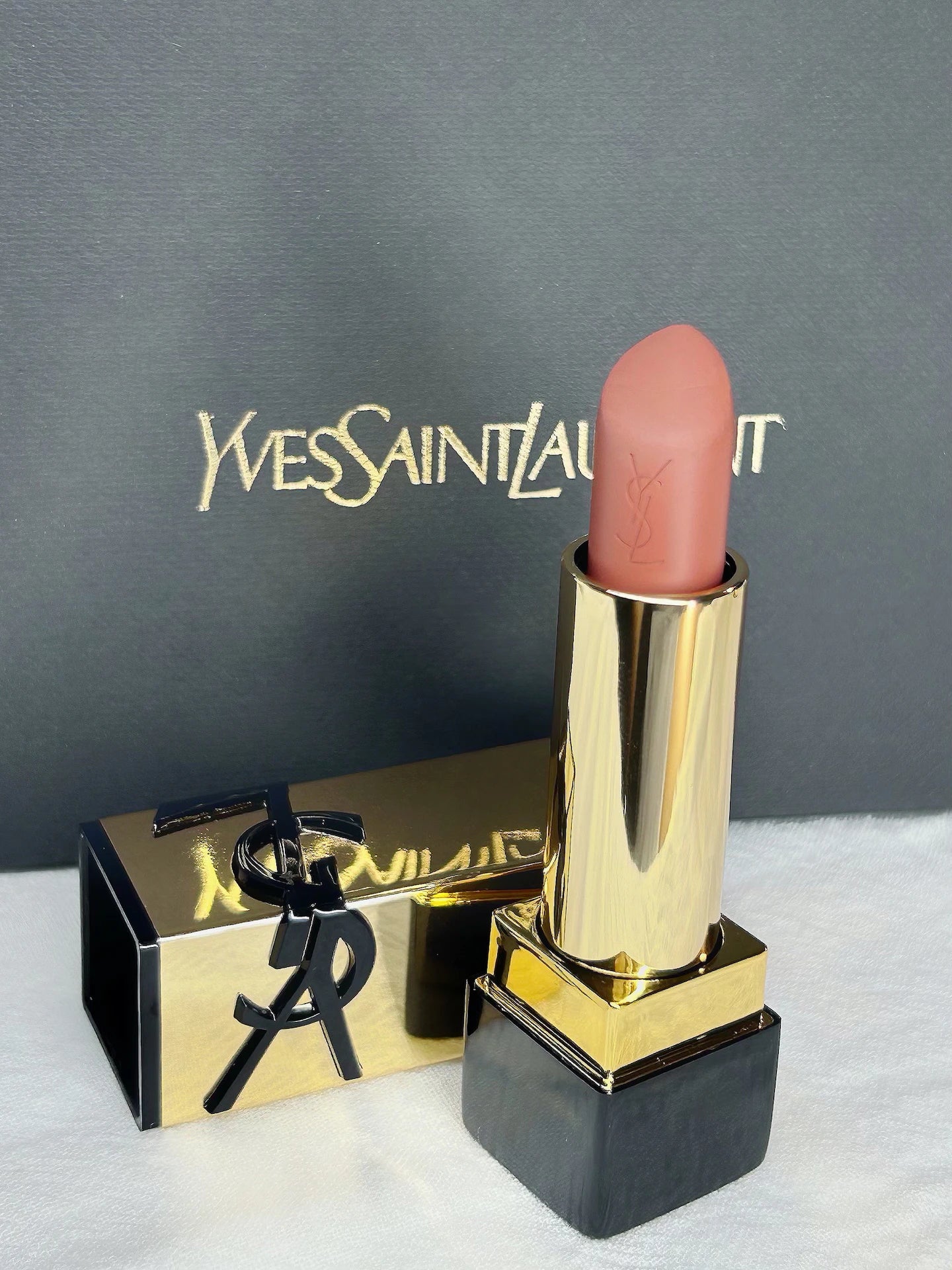 Batom YSL Rouge Pur Couture Mini | Acetinado Hidratante e Duradouro
