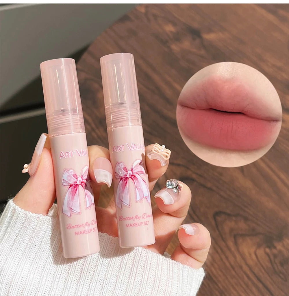 Conjunto de Batons Mate 6 Peças | Kit Veludo Nude com Blush e Colar Presente